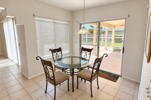 Casa en venta en Oviedo, Florida, 4 dormitorios, 215.35 m2 № 2394252 - foto 5