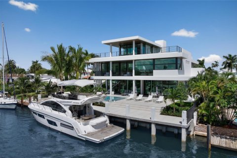 House in Fort Lauderdale, Florida 5 bedrooms, 503.9 sq.m. № 2190056 - photo 8