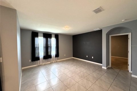 Villa ou maison à louer à Saint Cloud, Floride: 4 chambres, 169.83 m2 № 2415598 - photo 12