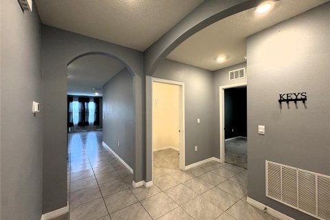 Villa ou maison à louer à Saint Cloud, Floride: 4 chambres, 169.83 m2 № 2415598 - photo 9