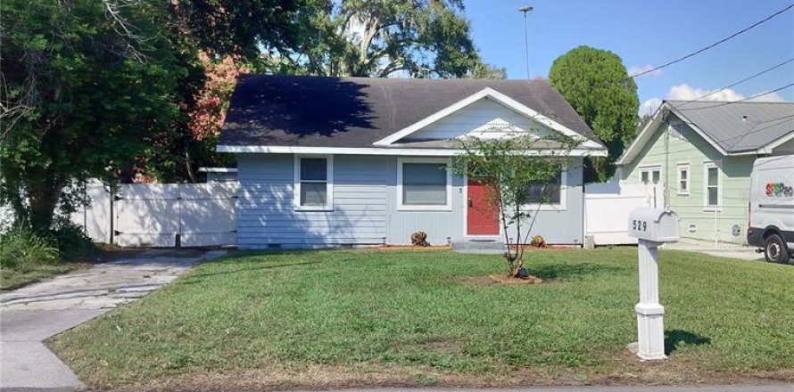 Villa ou maison à Winter Haven, Floride 2 chambres, 78.22 m2 № 2437347