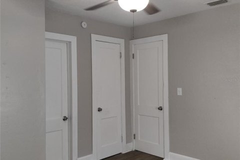 Villa ou maison à louer à Winter Haven, Floride: 2 chambres, 78.22 m2 № 2437347 - photo 25