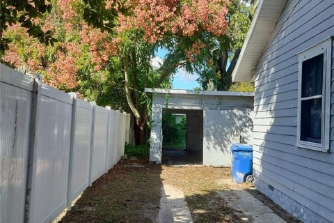 Villa ou maison à louer à Winter Haven, Floride: 2 chambres, 78.22 m2 № 2437347 - photo 26