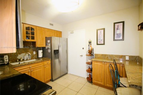 Condominio en alquiler en Miami Beach, Florida, 2 dormitorios, 95.69 m2 № 2080284 - foto 26