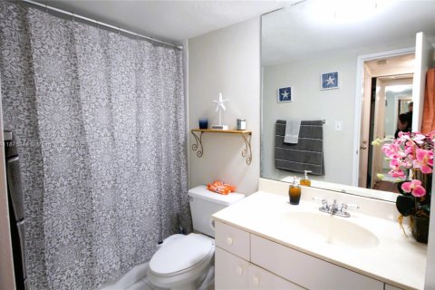 Copropriété à louer à Miami Beach, Floride: 2 chambres, 95.69 m2 № 2080284 - photo 12