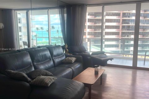 Copropriété à louer à Miami Beach, Floride: 2 chambres, 95.69 m2 № 2080284 - photo 5