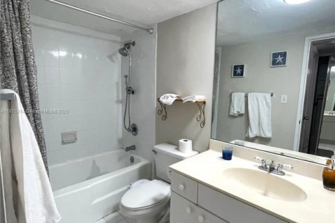 Copropriété à louer à Miami Beach, Floride: 2 chambres, 95.69 m2 № 2080284 - photo 14