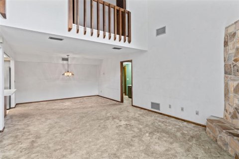 Townhouse in Ormond Beach, Florida 3 bedrooms, 177.81 sq.m. № 1785995 - photo 11