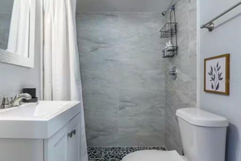 Villa ou maison à louer à Tampa, Floride: 3 chambres, 108.88 m2 № 2421766 - photo 12