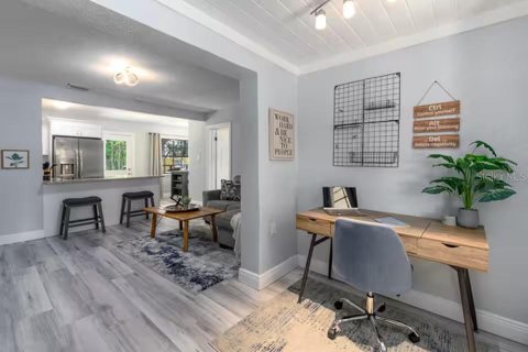 Villa ou maison à louer à Tampa, Floride: 3 chambres, 108.88 m2 № 2421766 - photo 2