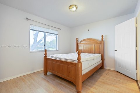 Купить кондоминиум в Хомстед, Флорида 2 спальни, 76.37м2, № 2026617 - фото 12