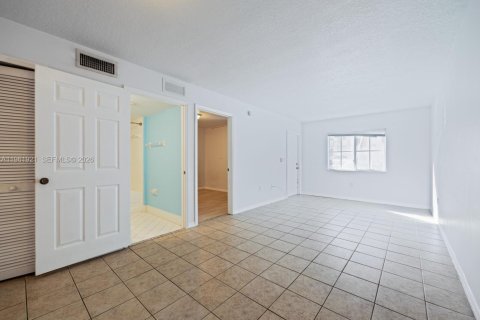 Купить кондоминиум в Хомстед, Флорида 2 спальни, 76.37м2, № 2026617 - фото 6