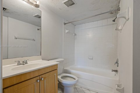 Купить кондоминиум в Хомстед, Флорида 2 спальни, 76.37м2, № 2026617 - фото 14