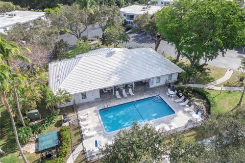 Снять в аренду кондоминиум в Форт-Лодердейл, Флорида 2 спальни, 111.48м2, № 2004365 - фото 16