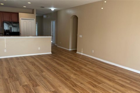 House in Tampa, Florida 4 bedrooms, 200.2 sq.m. № 1787836 - photo 8