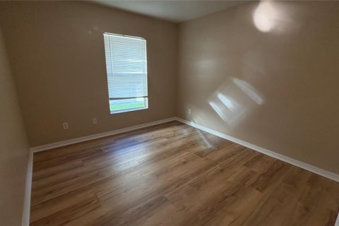 House in Tampa, Florida 4 bedrooms, 200.2 sq.m. № 1787836 - photo 14