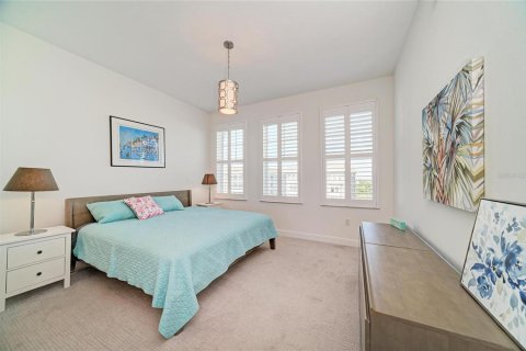 Condo in Bradenton, Florida, 2 bedrooms № 2396273 - photo 27