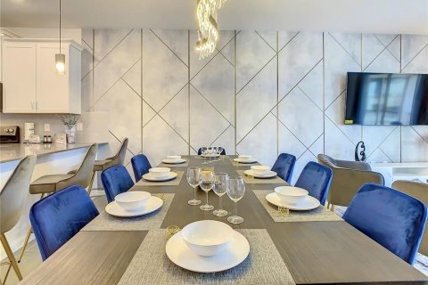 Condominio en alquiler en Davenport, Florida, 3 dormitorios, 166.11 m2 № 1908484 - foto 17