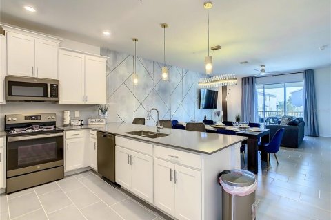 Condominio en alquiler en Davenport, Florida, 3 dormitorios, 166.11 m2 № 1908484 - foto 7