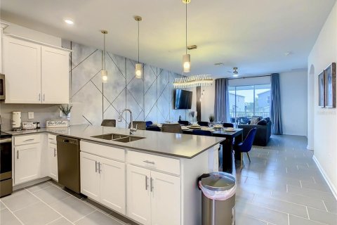 Condominio en alquiler en Davenport, Florida, 3 dormitorios, 166.11 m2 № 1908484 - foto 6