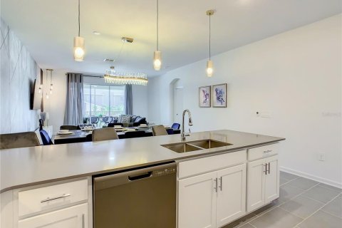 Condominio en alquiler en Davenport, Florida, 3 dormitorios, 166.11 m2 № 1908484 - foto 10