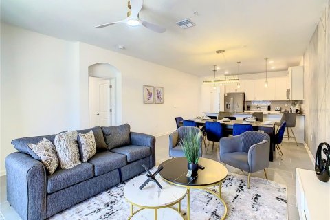 Condominio en alquiler en Davenport, Florida, 3 dormitorios, 166.11 m2 № 1908484 - foto 20