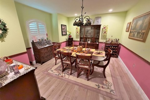 House in North Port, Florida 3 bedrooms, 153.1 sq.m. № 2393823 - photo 11
