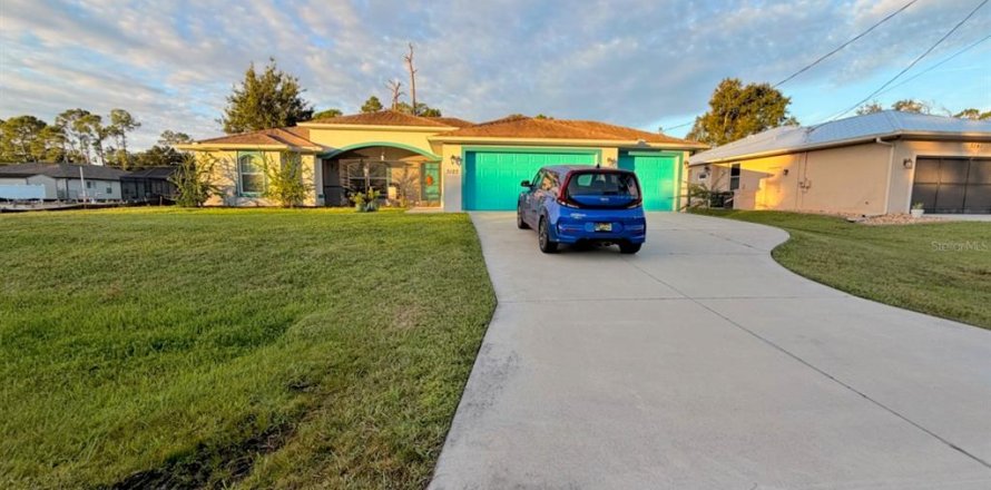 House in North Port, Florida 3 bedrooms, 153.1 sq.m. № 2393823