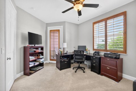 Townhouse in Lighthouse Point, Florida 3 bedrooms, 173.82 sq.m. № 2246595 - photo 26