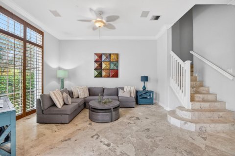 Townhouse in Lighthouse Point, Florida 3 bedrooms, 173.82 sq.m. № 2246595 - photo 8