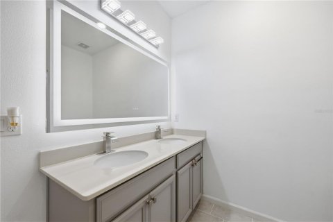 Casa en venta en Davenport, Florida, 4 dormitorios, 148.64 m2 № 2210146 - foto 22