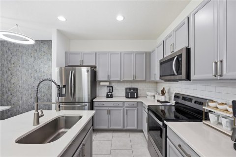 Casa en venta en Davenport, Florida, 4 dormitorios, 148.64 m2 № 2210146 - foto 12
