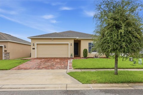 Casa en Davenport, Florida 4 dormitorios, 148.64 m2 № 2210146