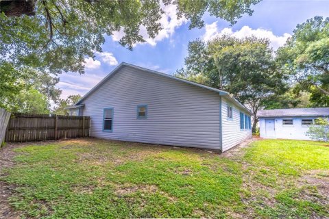 Casa en venta en Kissimmee, Florida, 3 dormitorios, 158.4 m2 № 1899365 - foto 29