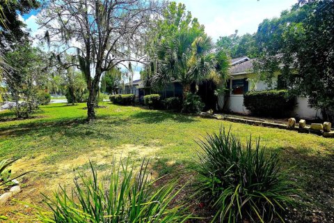 Casa en venta en Fruitland Park, Florida, 3 dormitorios, 97.83 m2 № 1820628 - foto 29