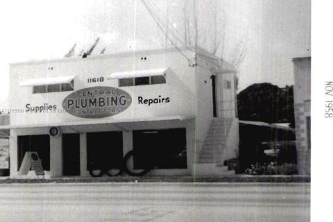 Immobilier commercial à vendre à Miami-Dade, Floride № 1985264 - photo 2