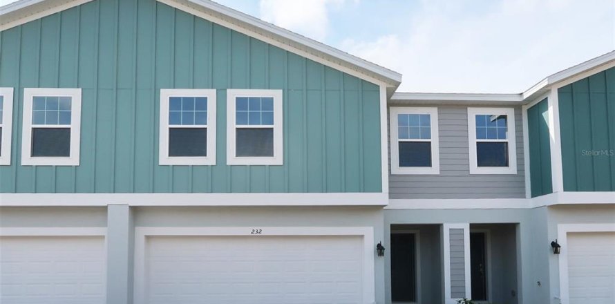 Touwnhouse à Groveland, Floride 4 chambres, 199.18 m2 № 1614060