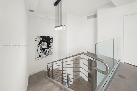 Copropriété à vendre à Sunny Isles Beach, Floride: 4 chambres, 301.75 m2 № 1958337 - photo 15