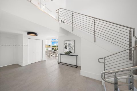 Copropriété à vendre à Sunny Isles Beach, Floride: 4 chambres, 301.75 m2 № 1958337 - photo 13