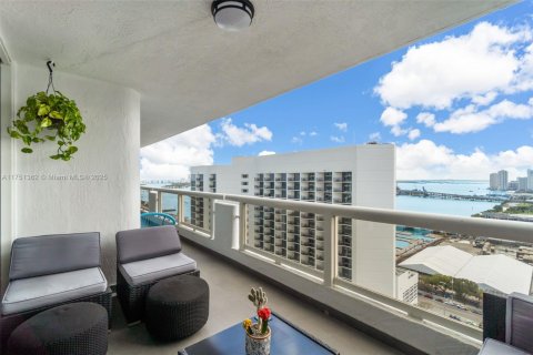 Copropriété à vendre à Miami, Floride: 2 chambres, 140.19 m2 № 1924544 - photo 20