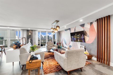 Copropriété à vendre à Miami, Floride: 2 chambres, 140.19 m2 № 1924544 - photo 4