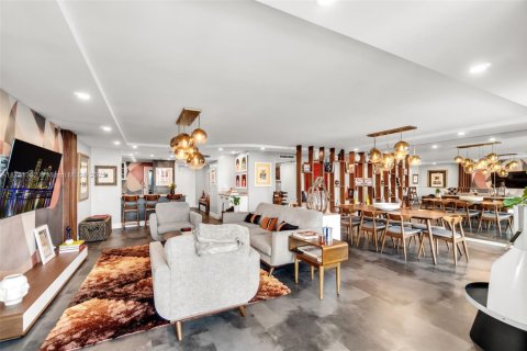 Copropriété à vendre à Miami, Floride: 2 chambres, 140.19 m2 № 1924544 - photo 6