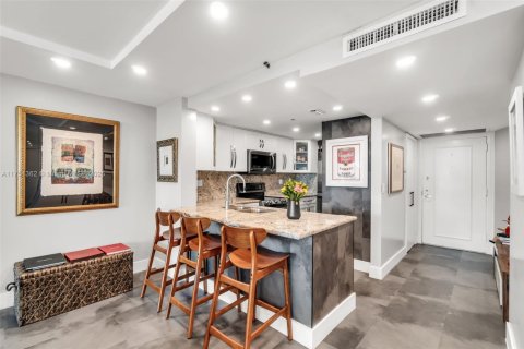 Copropriété à vendre à Miami, Floride: 2 chambres, 140.19 m2 № 1924544 - photo 10