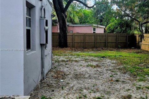 Купить виллу или дом в Форт-Лодердейл, Флорида 4 спальни, 108.88м2, № 2003624 - фото 19