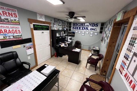 Commercial property in Sebring, Florida 306.58 sq.m. № 2214684 - photo 4