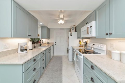 Casa en venta en Bradenton, Florida, 2 dormitorios, 130.99 m2 № 2156982 - foto 10