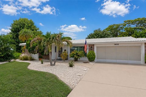 Casa en Bradenton, Florida 2 dormitorios, 130.99 m2 № 2156982