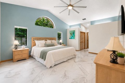 Villa ou maison à vendre à Weeki Wachee, Floride: 3 chambres, 233 m2 № 2267411 - photo 23