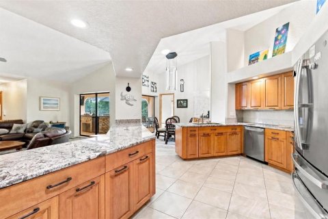 Villa ou maison à vendre à Weeki Wachee, Floride: 3 chambres, 233 m2 № 2267411 - photo 17