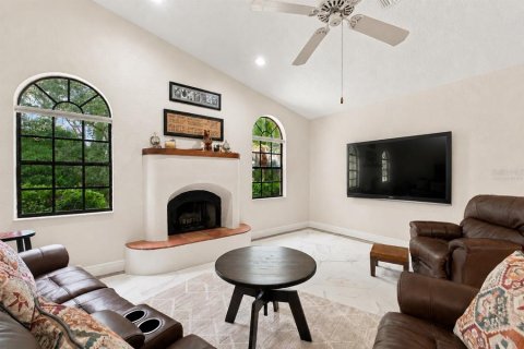 Villa ou maison à vendre à Weeki Wachee, Floride: 3 chambres, 233 m2 № 2267411 - photo 21